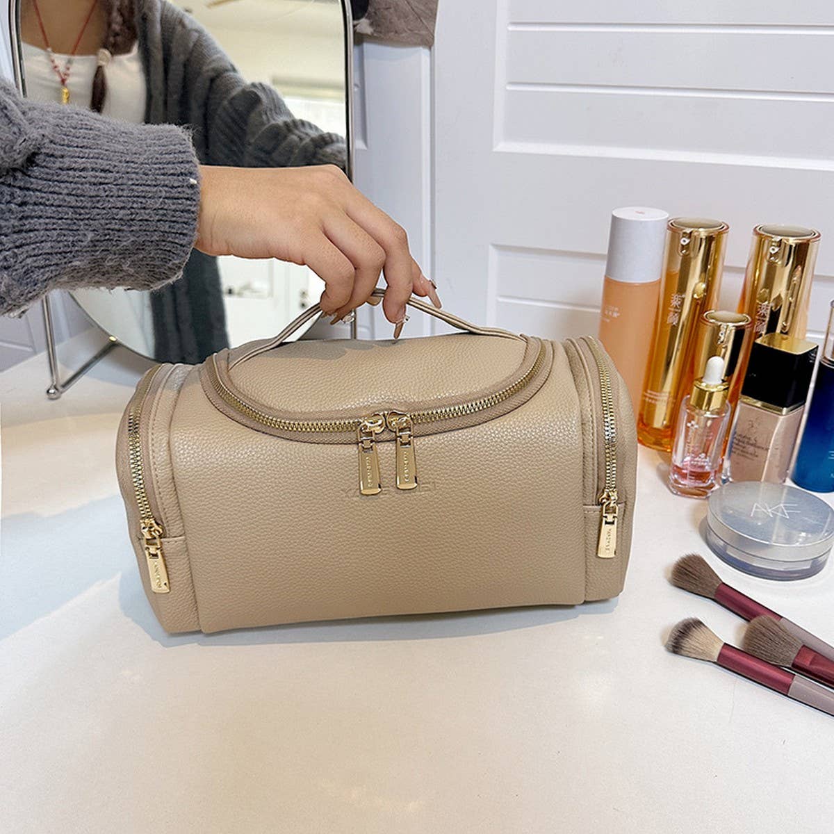 SOLID COLOR RETRO HIGH-GRADE PU COSMETIC BAG_CWAB4411