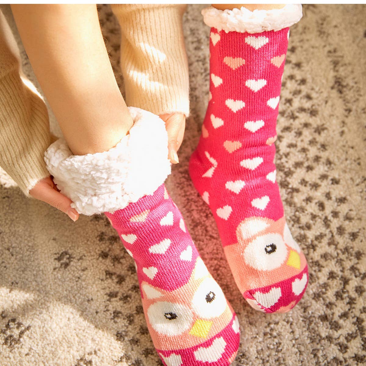 ROSE RED OWL MID-TUBE PLUSH INDOOR SLIPPERS