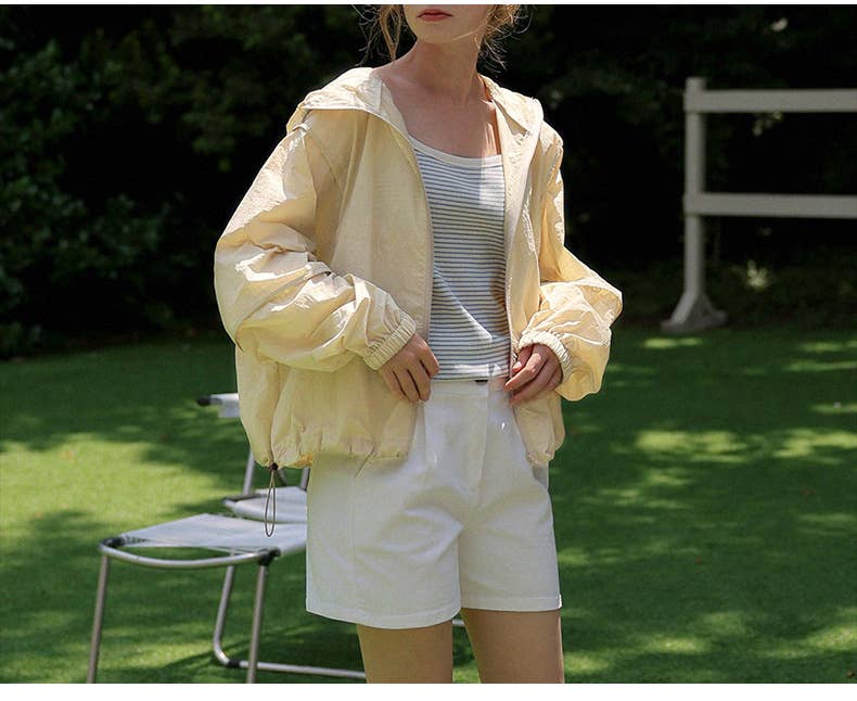 Breathable drawstring hooded sunscreen coat