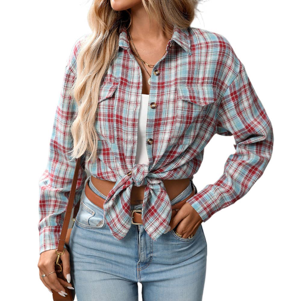 Casual and fashionable checkered pocket shirt