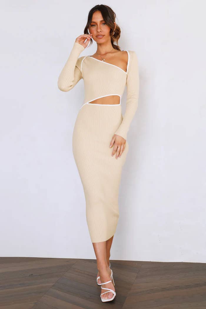 DIAGONAL NECKLINE MIDRIFF STYLE WRAP HIP DRESS