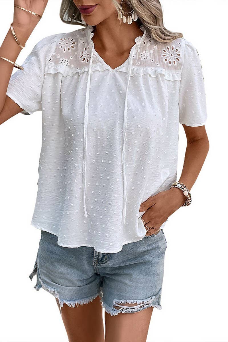 CWTBLS0993_WHITE V-NECK JACQUARD SHIRT
