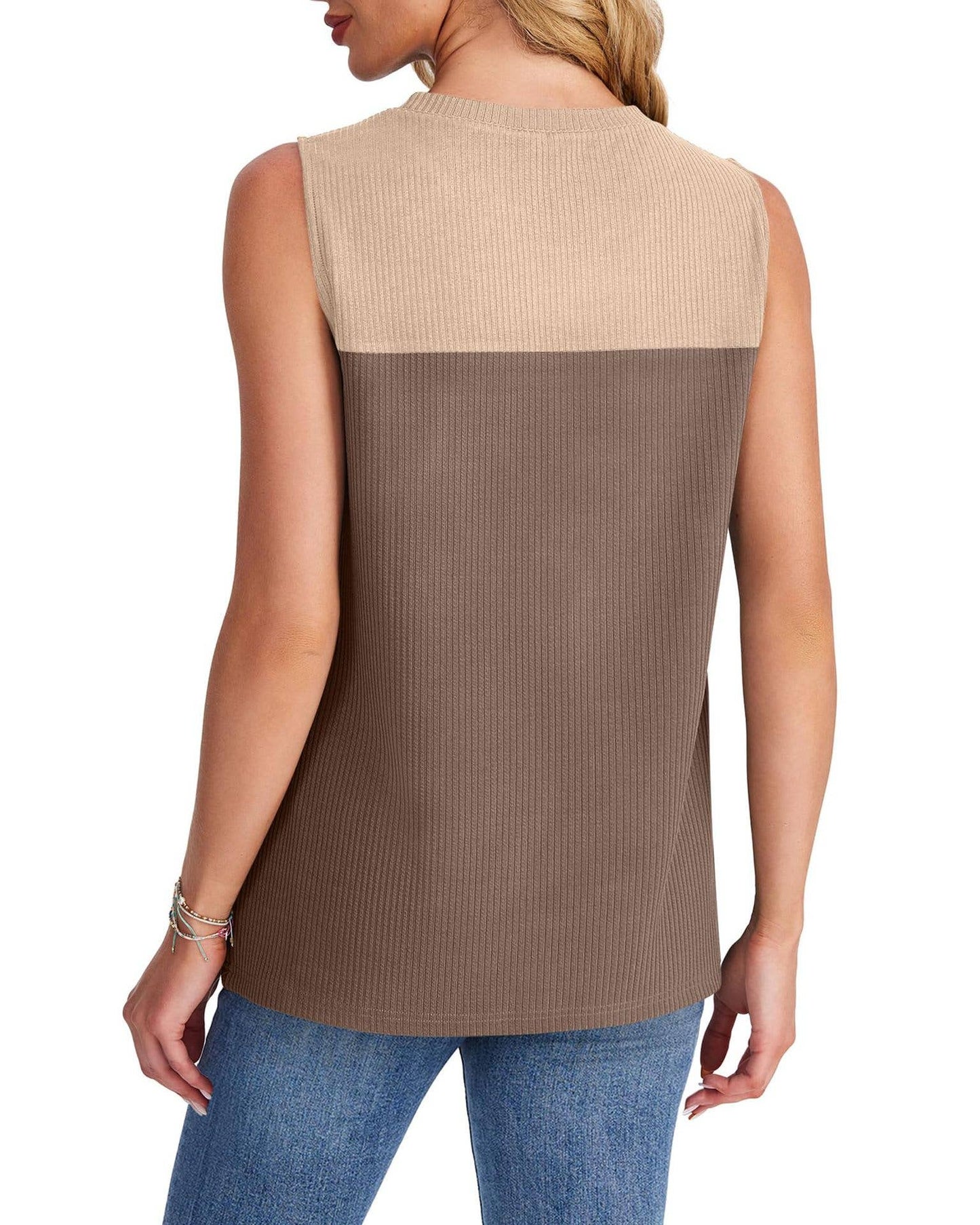 Crew-neck color-matching sleeveless sweater vest