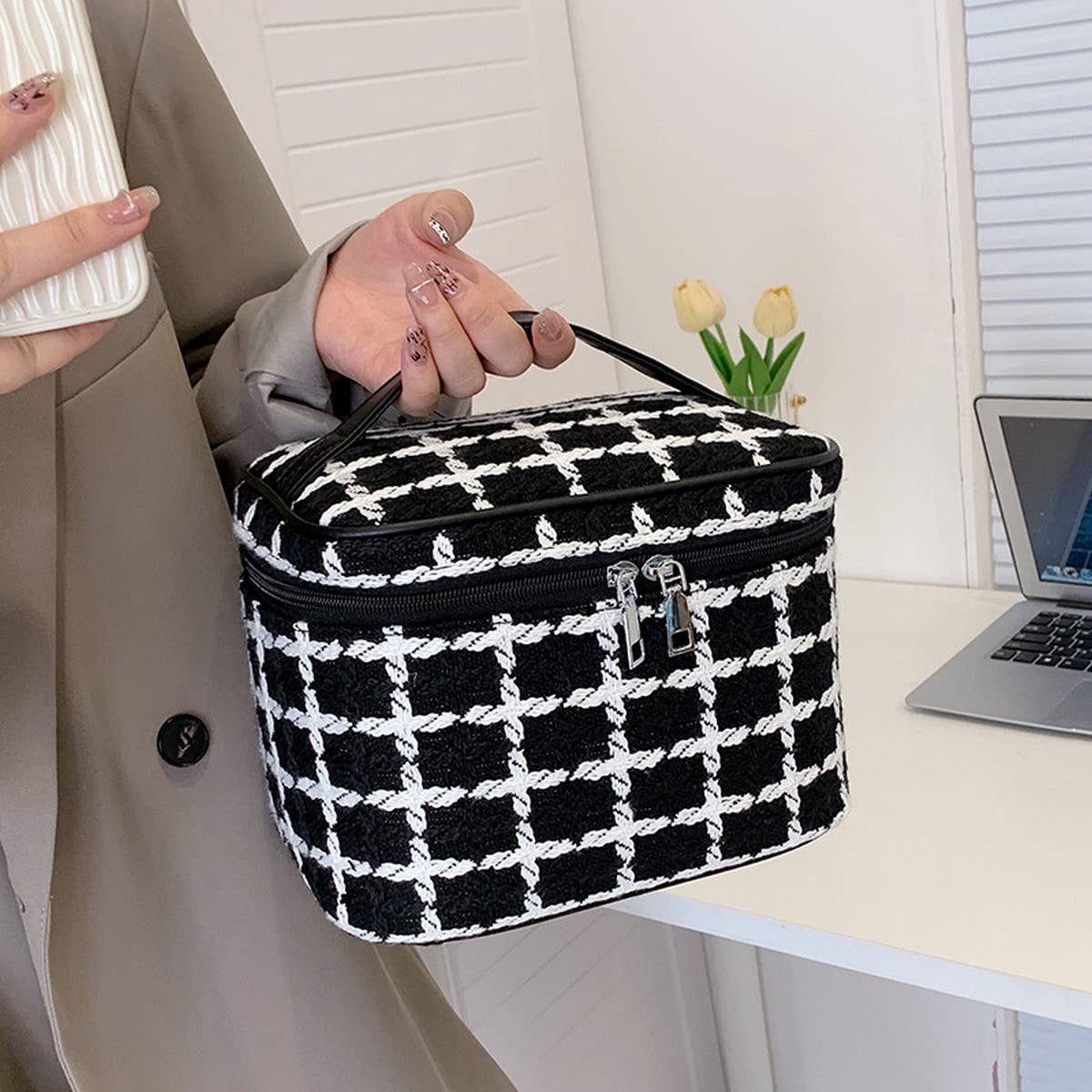 NEW HIGH-END LARGE-CAPACITY COSMETIC BAG_CWAB4476