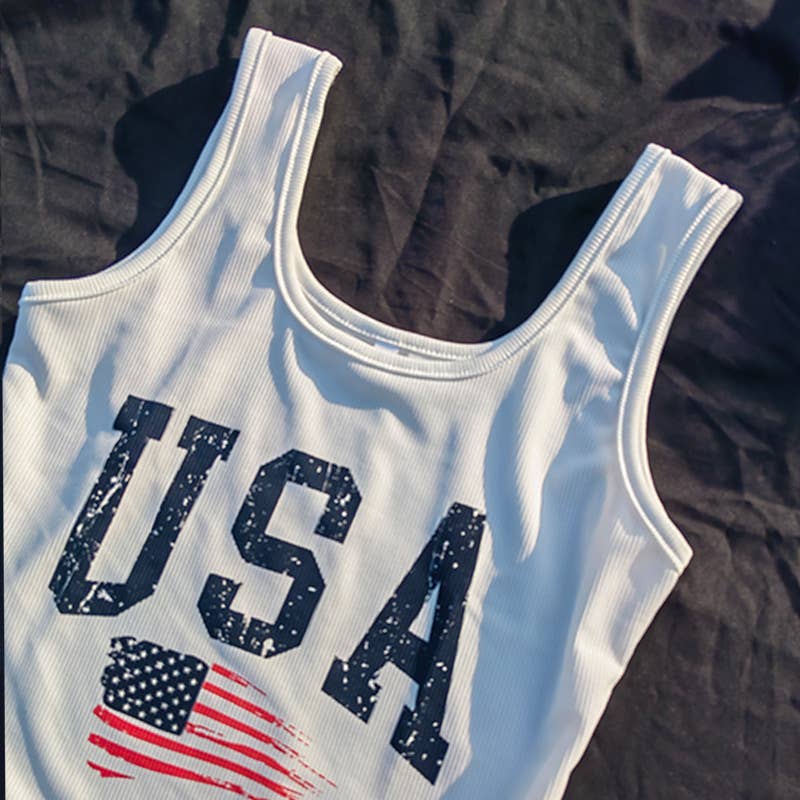 Crew neck casual monogrammed simple vest