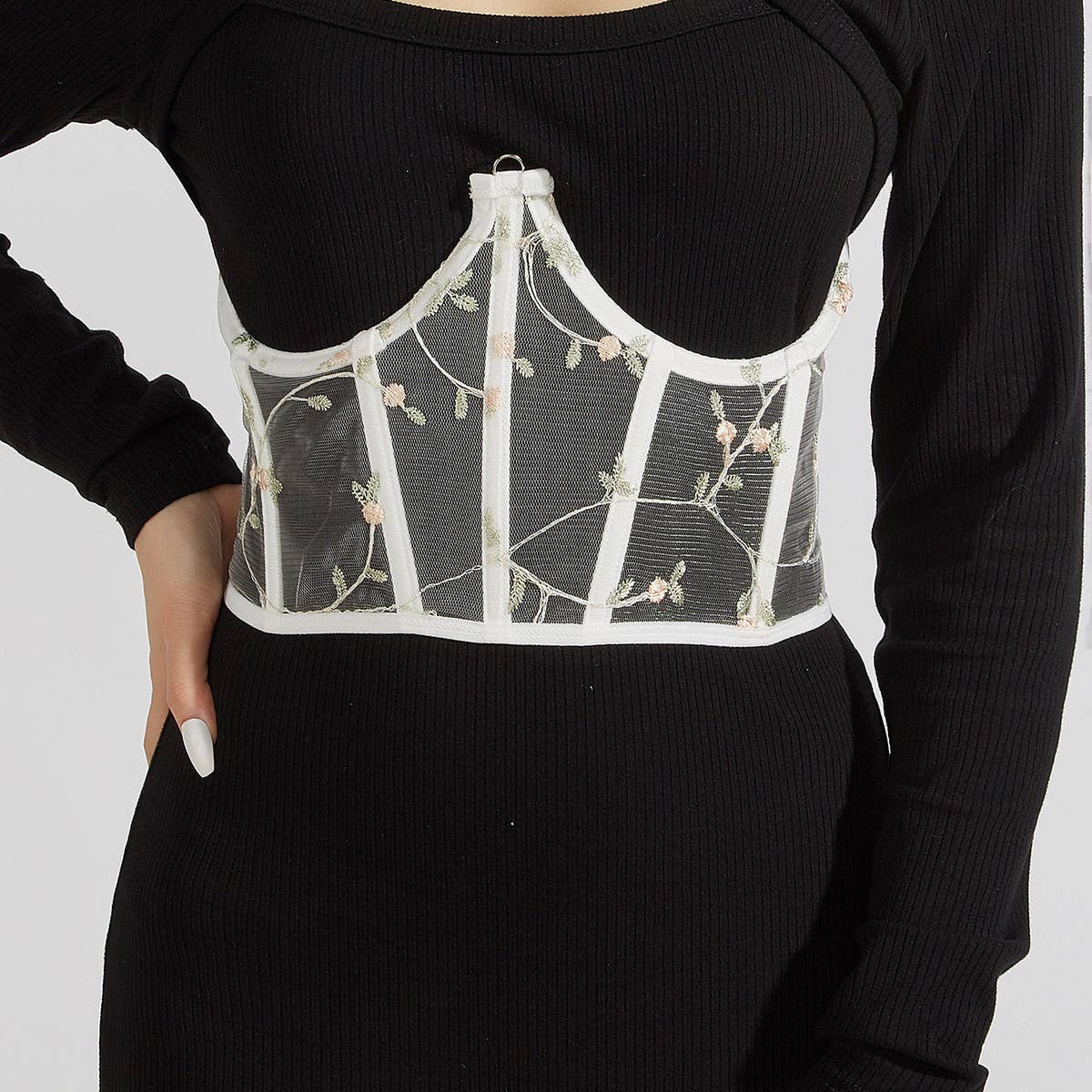 CWABE0981_COMMUTER EMBROIDERY WAIST AND BUST SLIM WAIST BELT