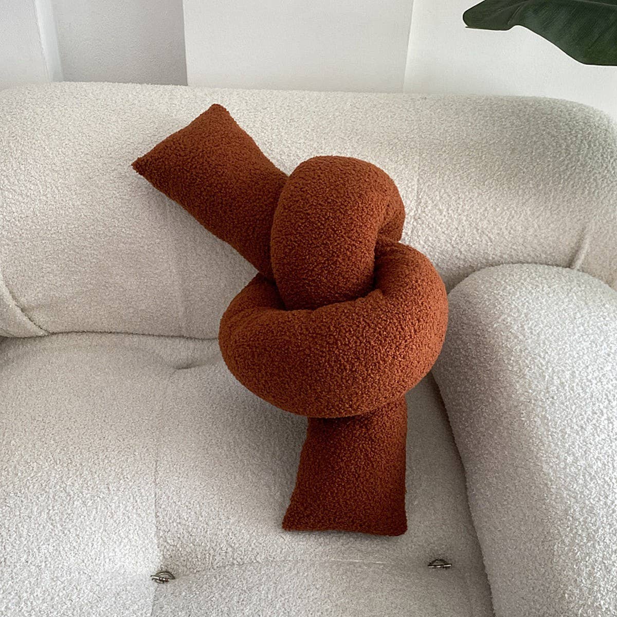 FOLDABLE PILLOW CUSHION