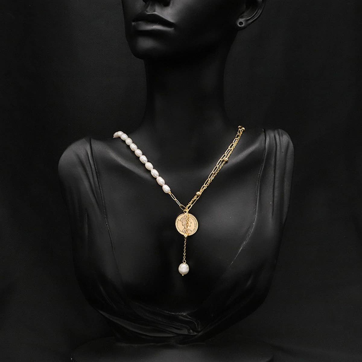 LUXURY NATURAL FRESHWATER PEARL NECKLACE