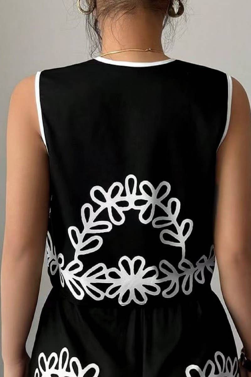 CWSTB00359_SLEEVELESS V-NECK VEST SHORTS TWO-PIECE SUIT