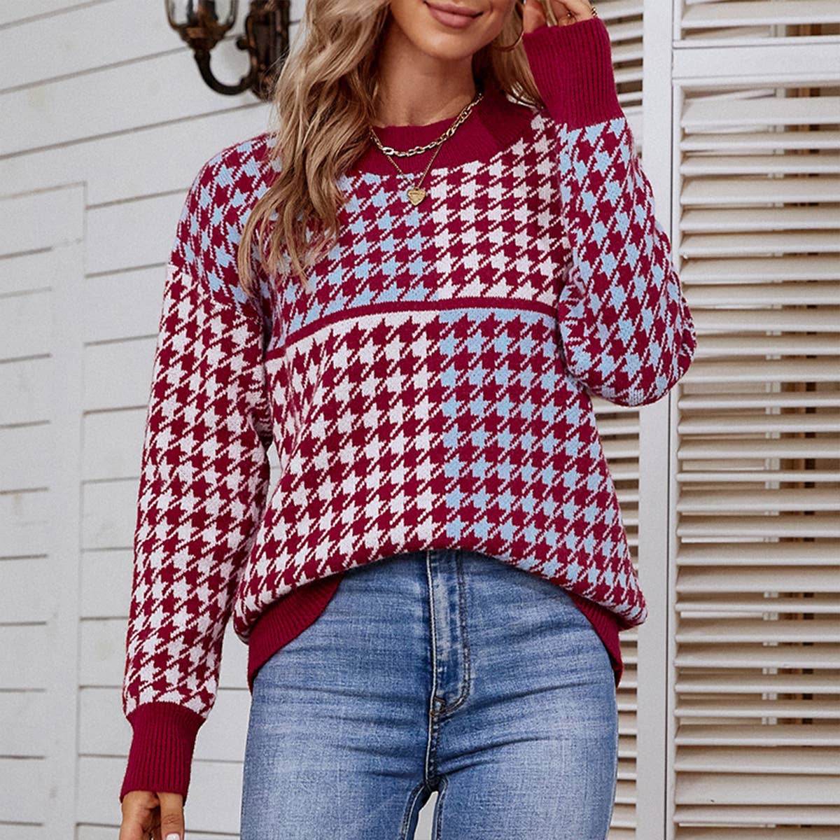 CONTRASTING COLOR PLAID FASHION PULLOVER SWEATER