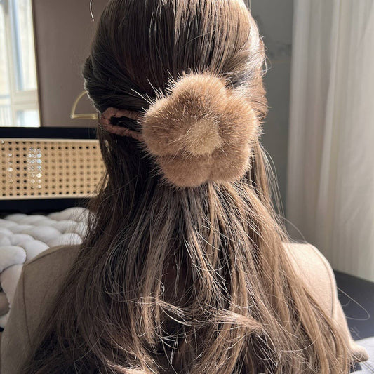 Autumn Winter Plush Hair Claw Floral Duckbill Clip_CWAHA3306