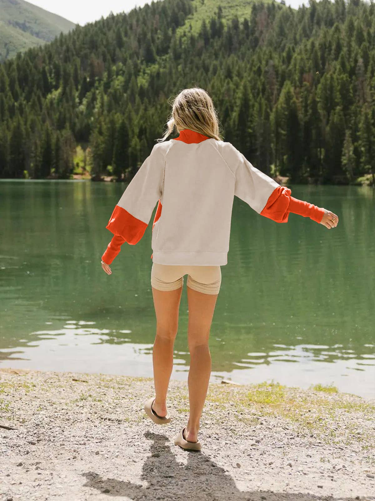 COUNTERCOLOR LANTERN SLEEVE HALFTURTLENECK HOODIE