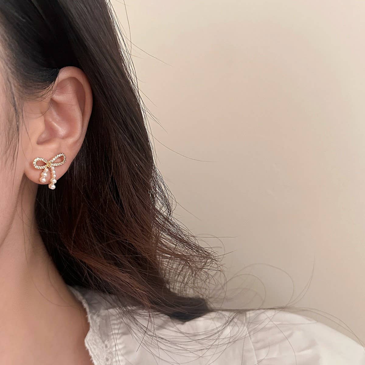 TRENDY RETRO BOWKNOT DIAMOND PEARL EARRINGS