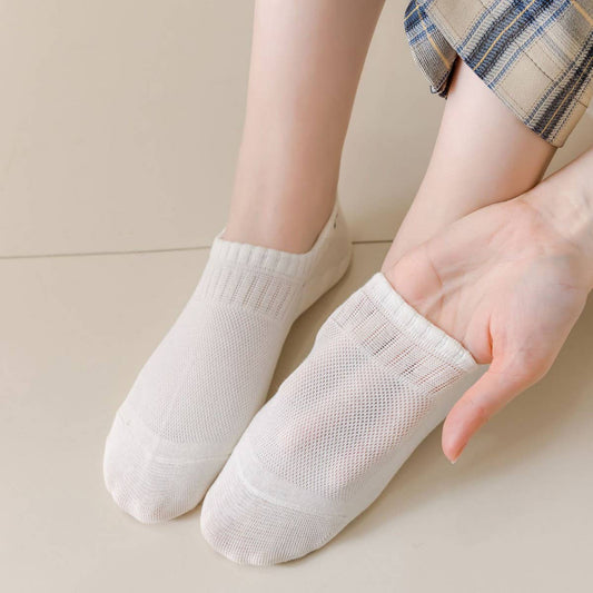 WOMEN MESH BREATHABLE INVISIBLE SOCKS