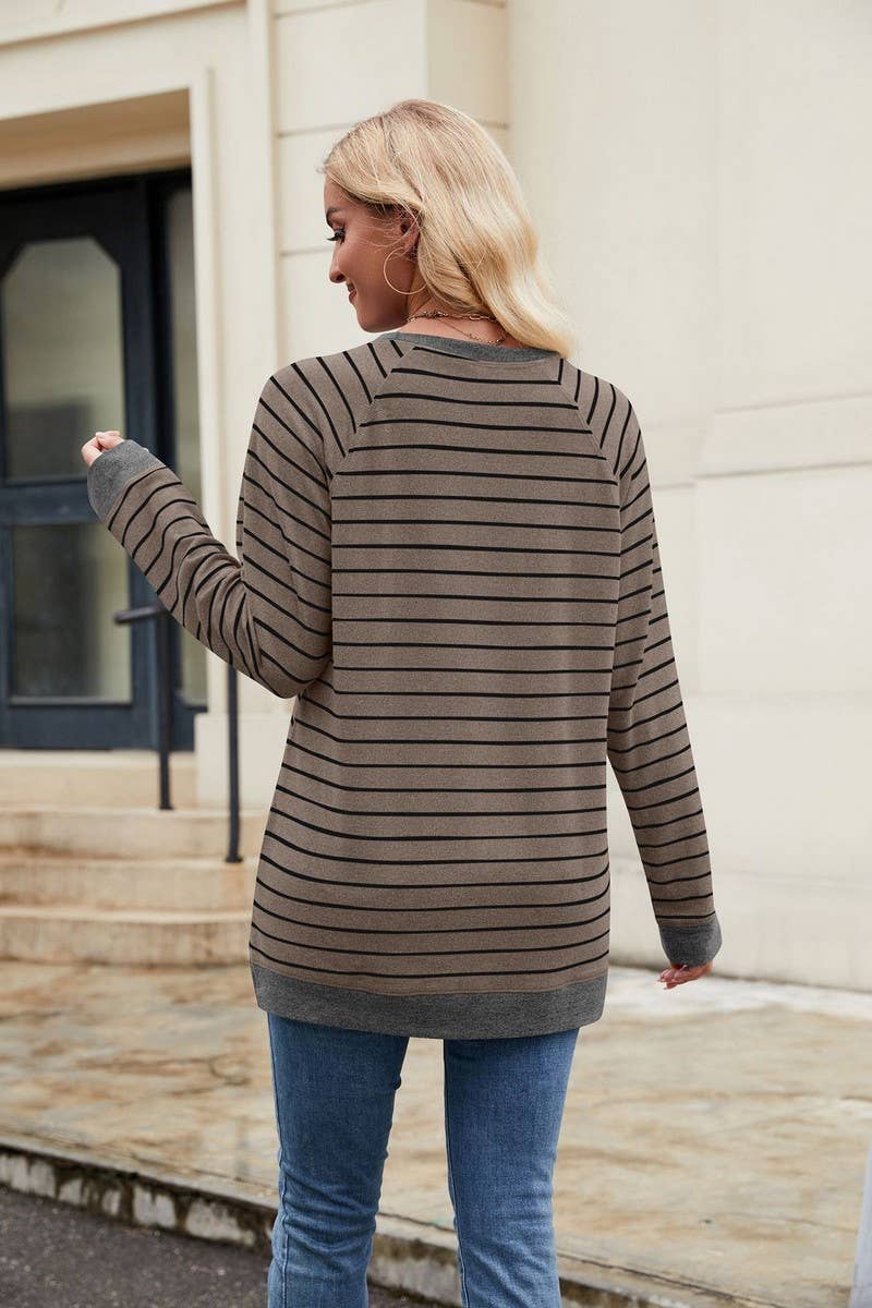 CWTBLL3663_STRIPED PATCHWORK ROUND NECK LONG SLEEVED T-SHIRT