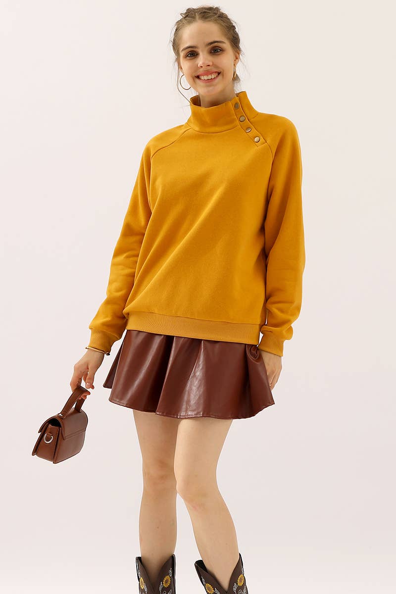 CWTTL1427_Snap Button Neck Casual Long Sleeve Top