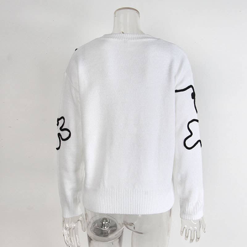 Flower-patterned round-neck knitted sweater