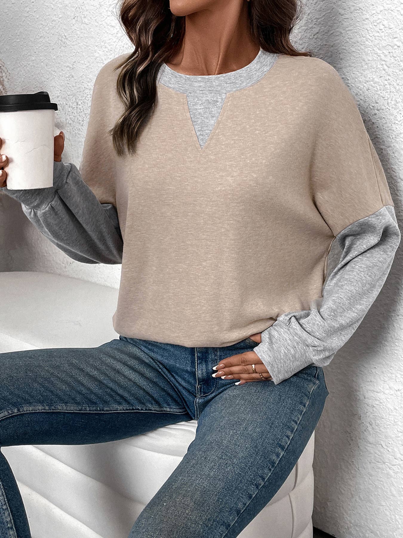 CREW-NECK THIN COLOR MATCHING PULLOVER HOODIE