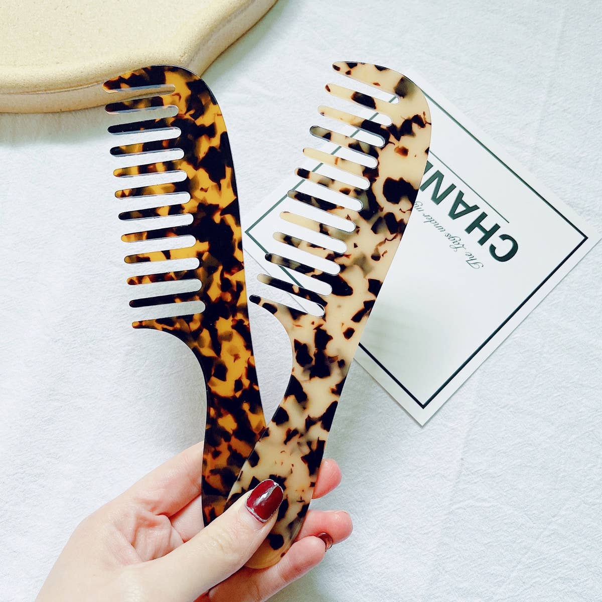 NEW STYLE VINTAGE MARBLE HAIR COMB_CWMM1092