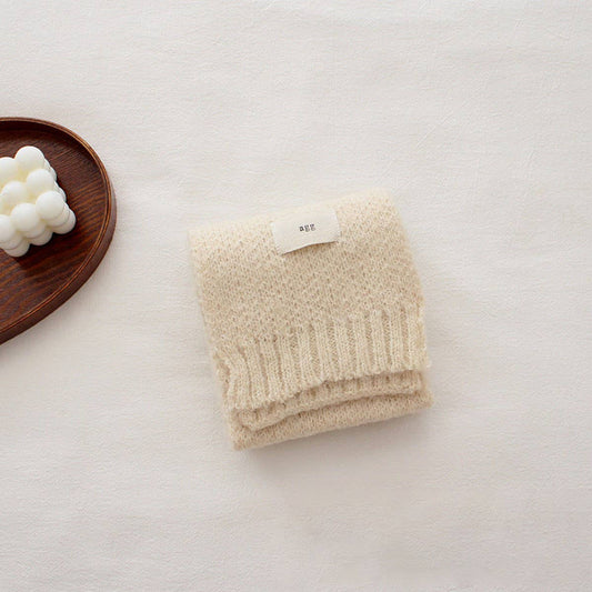 CHILDREN'S SIMPLE AND VERSATILE KNITTED SCARF