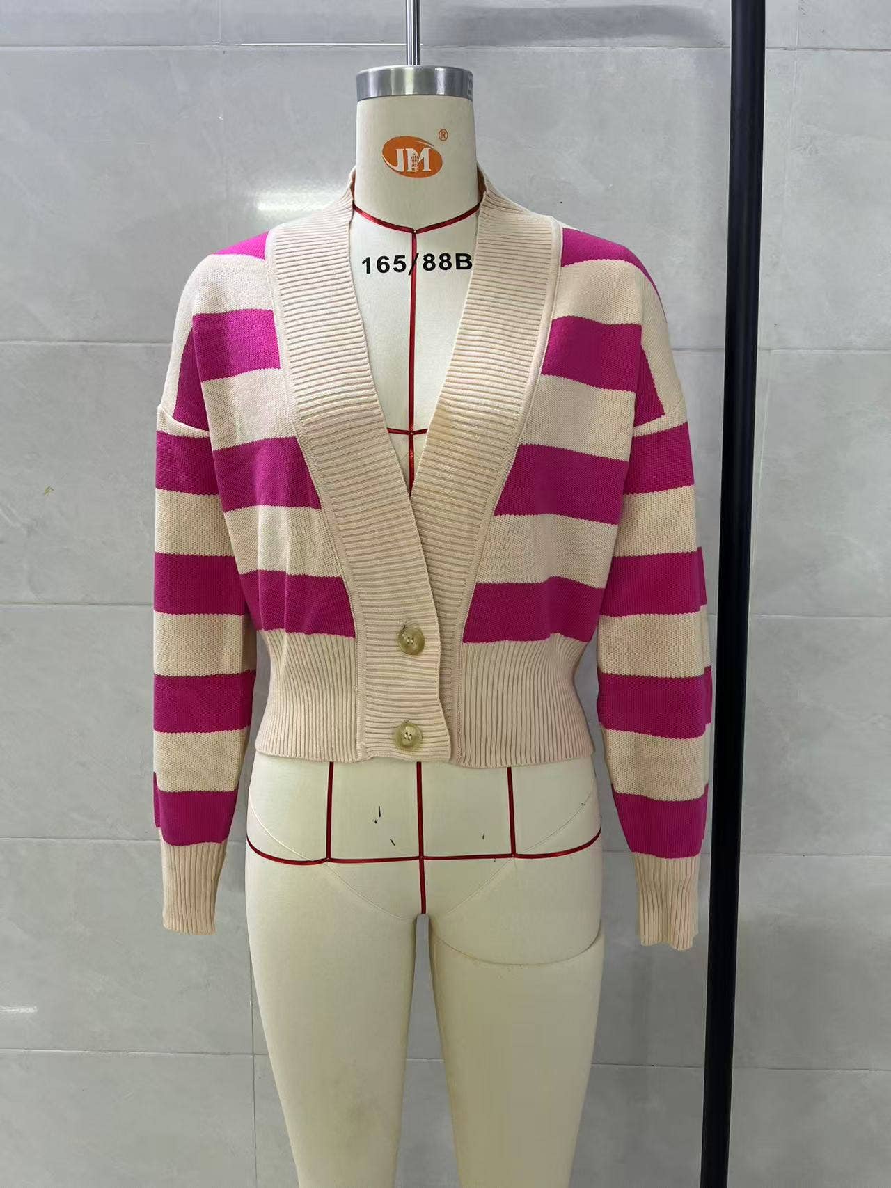 Contrasting color stripes loose knitted cardigan