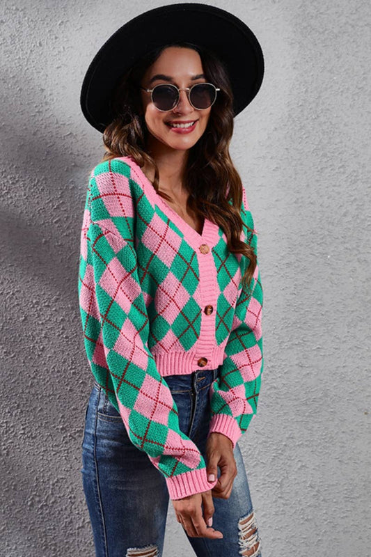 CWOCAL2048_DIAMOND CHECK LONG-SLEEVED CARDIGAN SWEATER