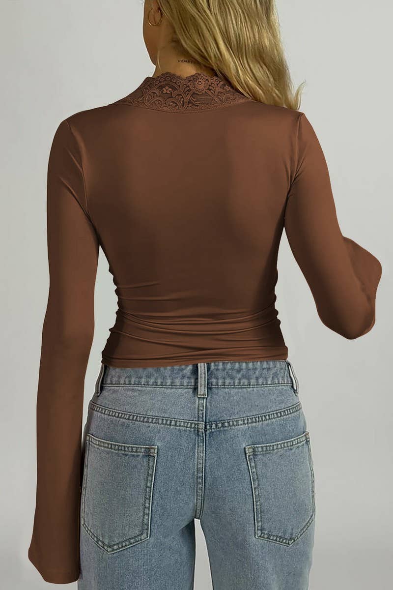 CWTBLL3700_V-NECK LACE STITCHING LONGSLEEVED BOTTOMING SHIRT