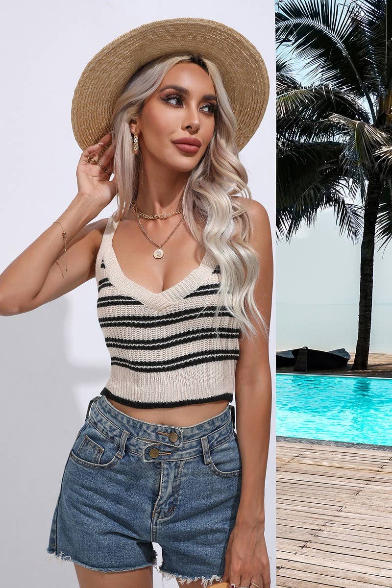 CWOSWSL0090_Sleeveless Crop Top Sweater