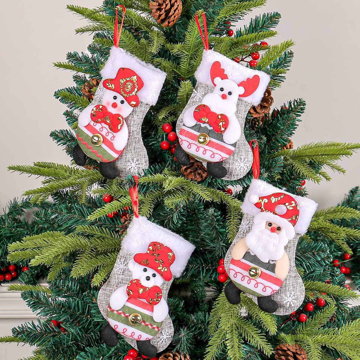 CHRISTMAS CARTOON PLUSH DOLL SOCKS CANDY GIFT BAG