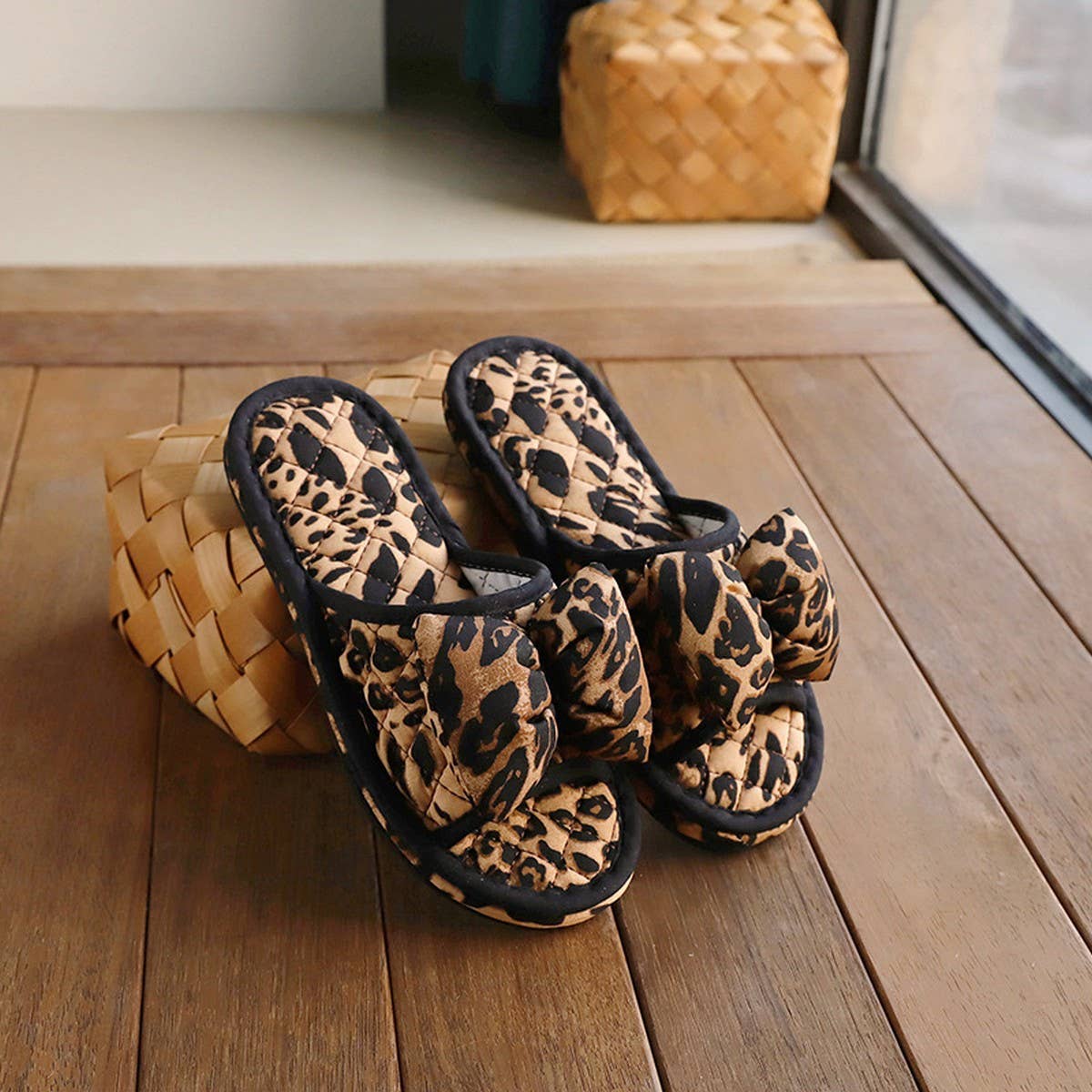 Leopard Bow Indoor Slippers Non-Slip Quiet