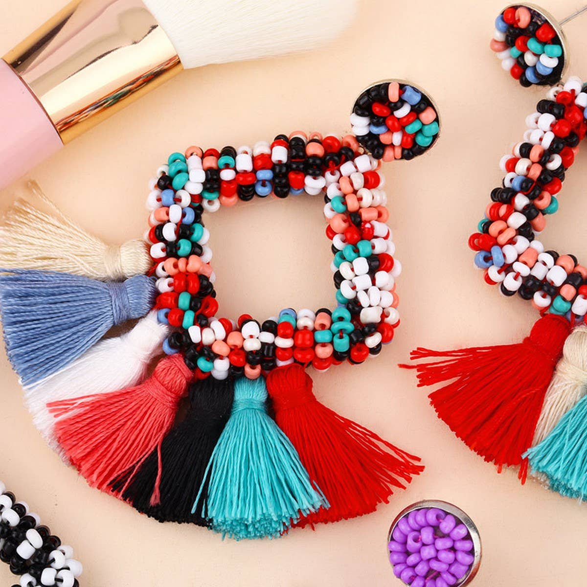 GEOMETRIC DIAMOND SHAPED RICE BEAD TASSEL EARRINGS