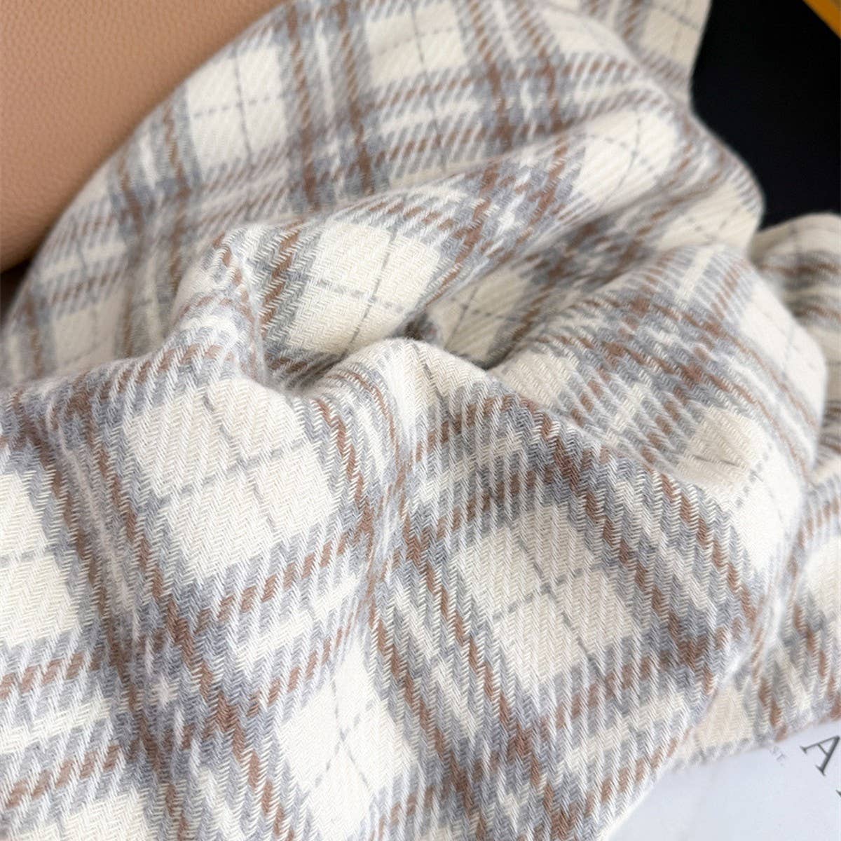 Elegant Plaid Tassel Scarf for Fall Winter