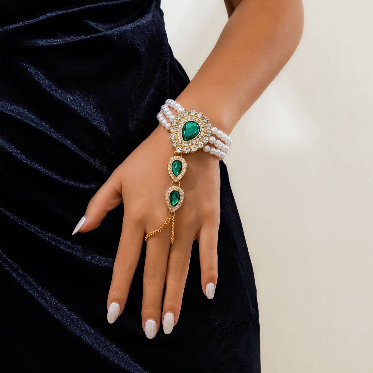 IMITATION PEARL RHINESTONE FASHION COLLAR JEWELRY
