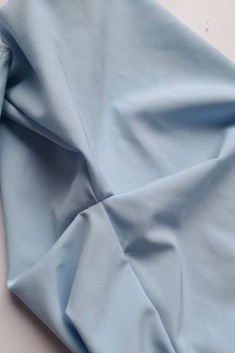 CWTBLL00800_ASYMMETRICAL LONG SLEEVE CROPPED BUSTIER TOP