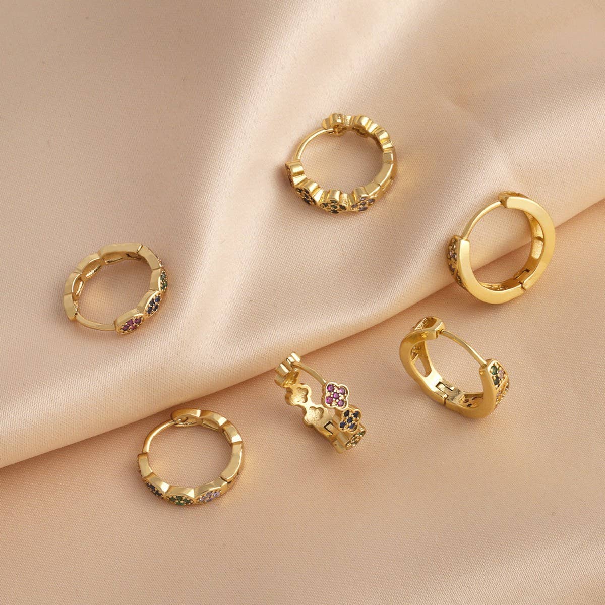 COLORED ZIRCON GOLD PLATED FLOWER EARRINGS
