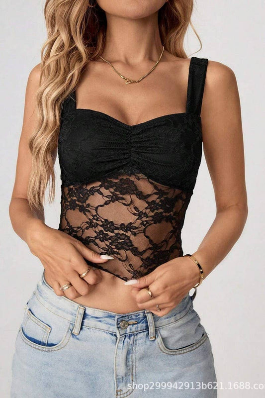 CWTTK1061_LACE TRIM LOW CUT CAMI CROP TOP