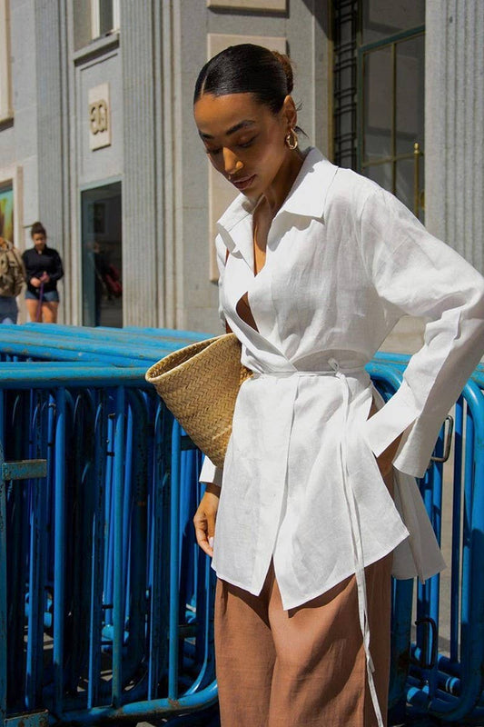 CWTSTL2611_LONG-SLEEVED TIE WAIST SLIT COMMUTER SHIRT