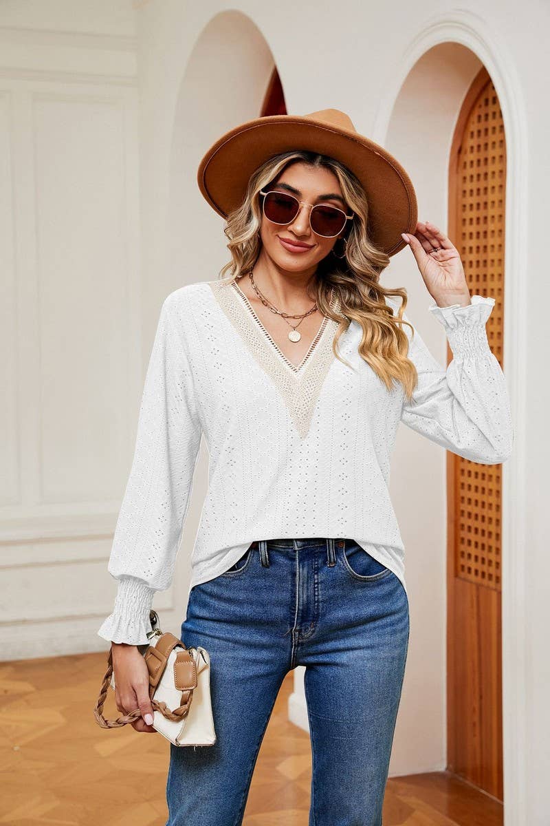 CWTBLL2389_V-NECK LACE STITCHING LONG-SLEEVED PULLOVER