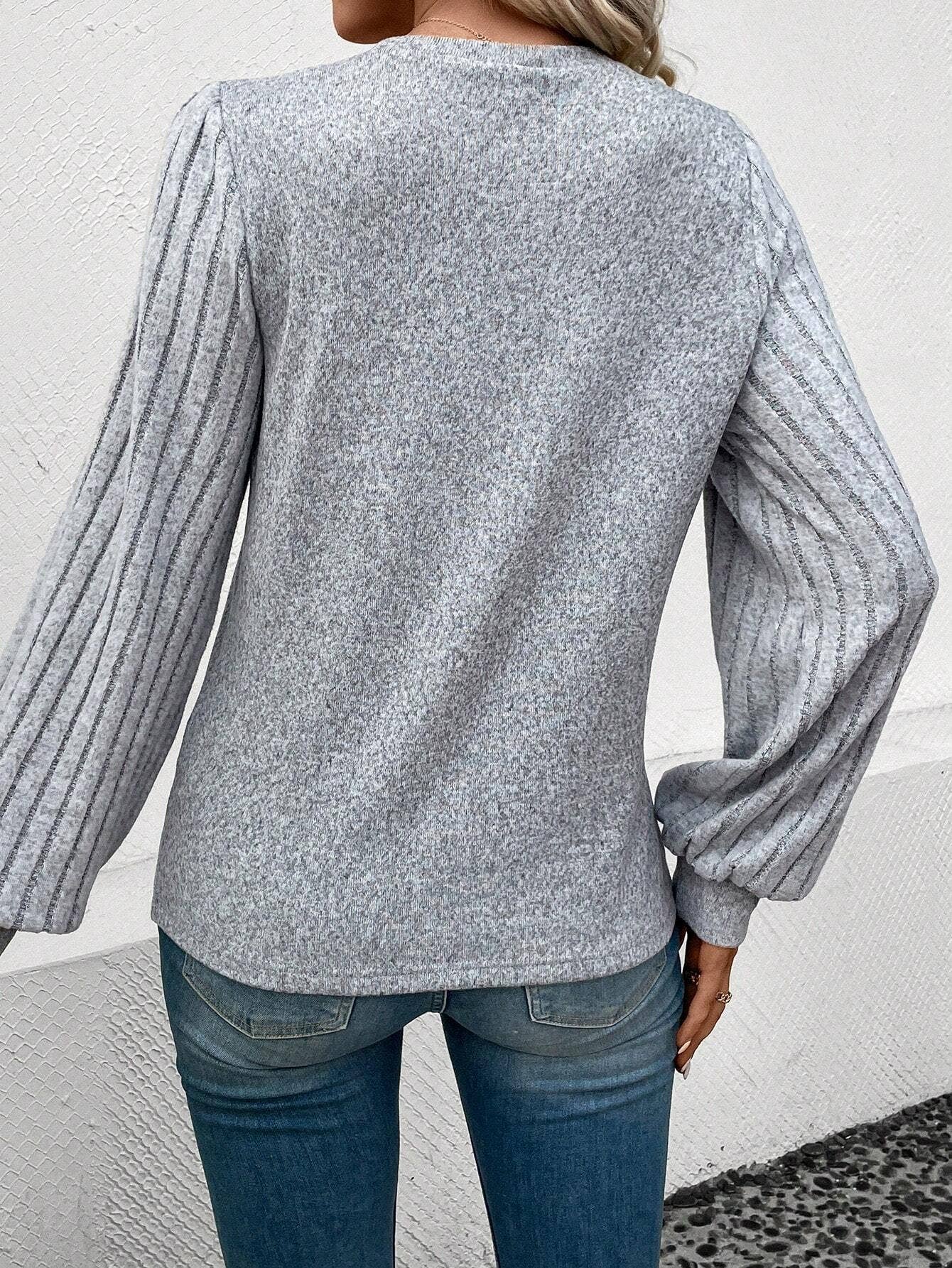 CREW-NECK LONG SLEEVE T-SHIRT CASUAL TOP