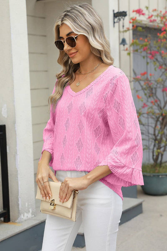 CWTBLL3672_V-NECK DIAMOND CHECK HOLLOW TRUMPET SLEEVE TOP