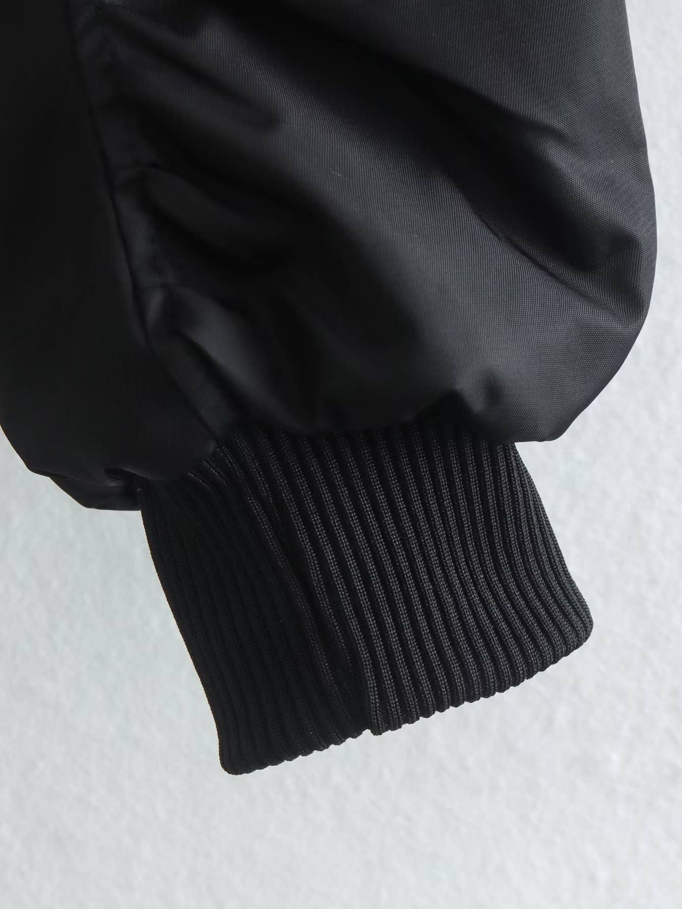 COLOR CONTRAST FLYING ZIPPER LOOSE PADDED JACKET