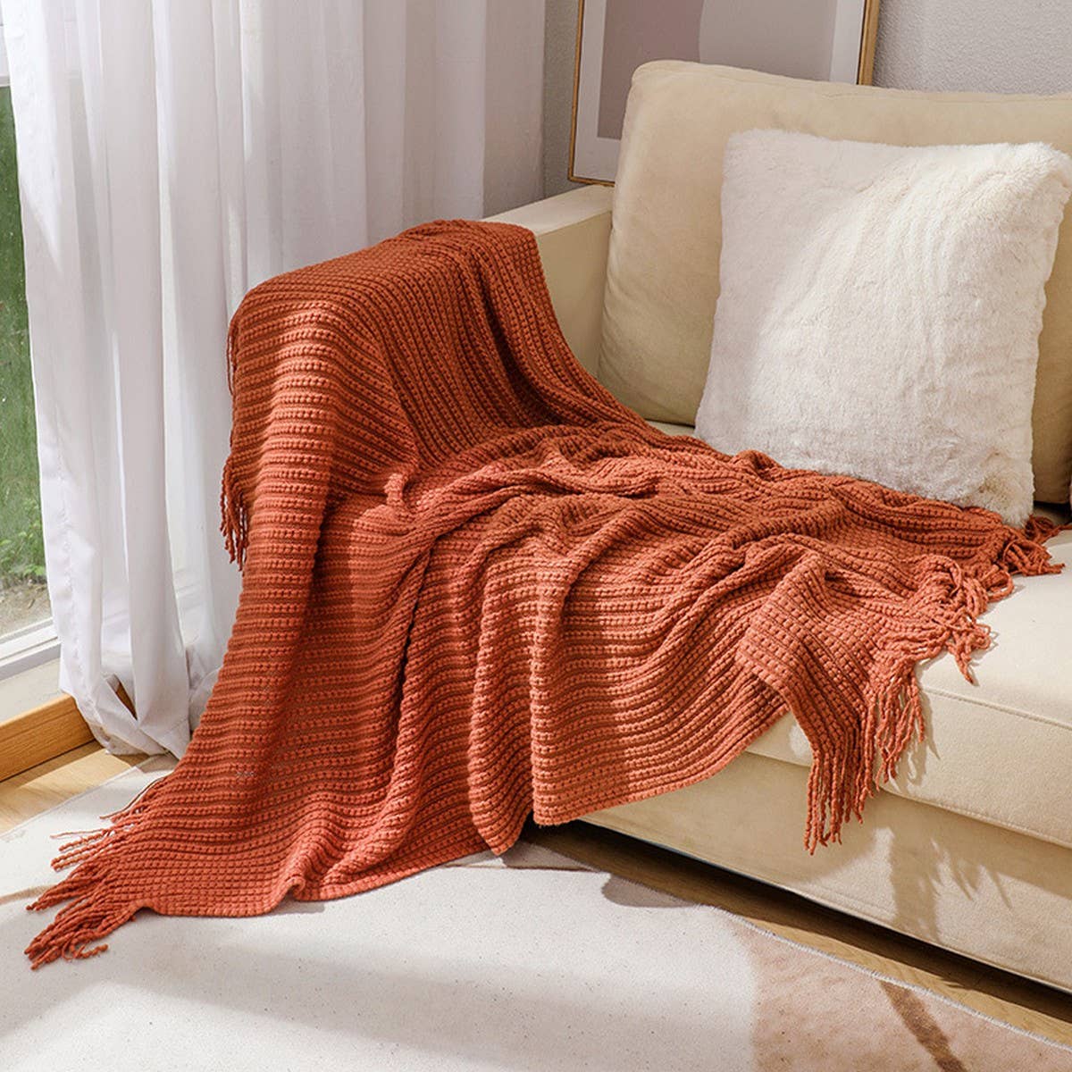 KNITTED SOFT BLANKET WITH TASSELS