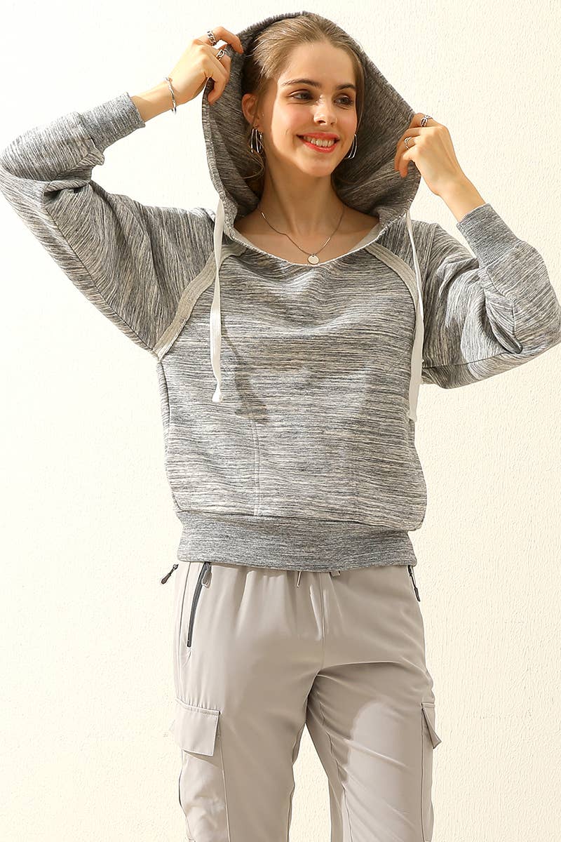 CWOHOL411-P_PLUS SIZE HOODIE SWEATSHIRT WITH FRONT POCKETS