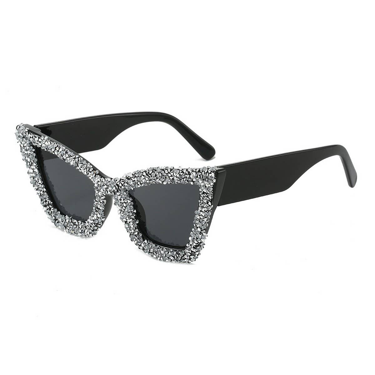 LARGE FRAME CAT-EYE DIAMOND SUNGLASSES_CWASG0860