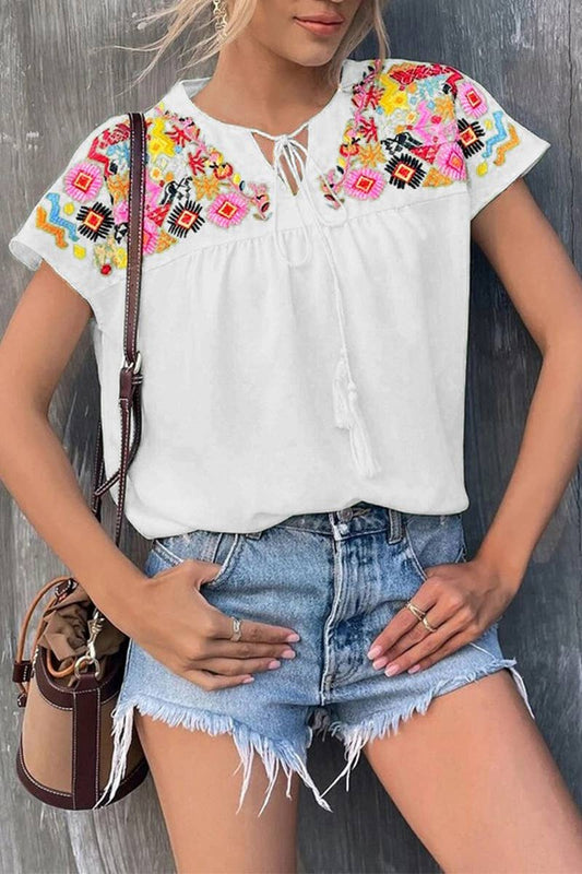 CWTSTS0662_SUMMER EMBROIDERED TASSEL TIE NECK SHIRT