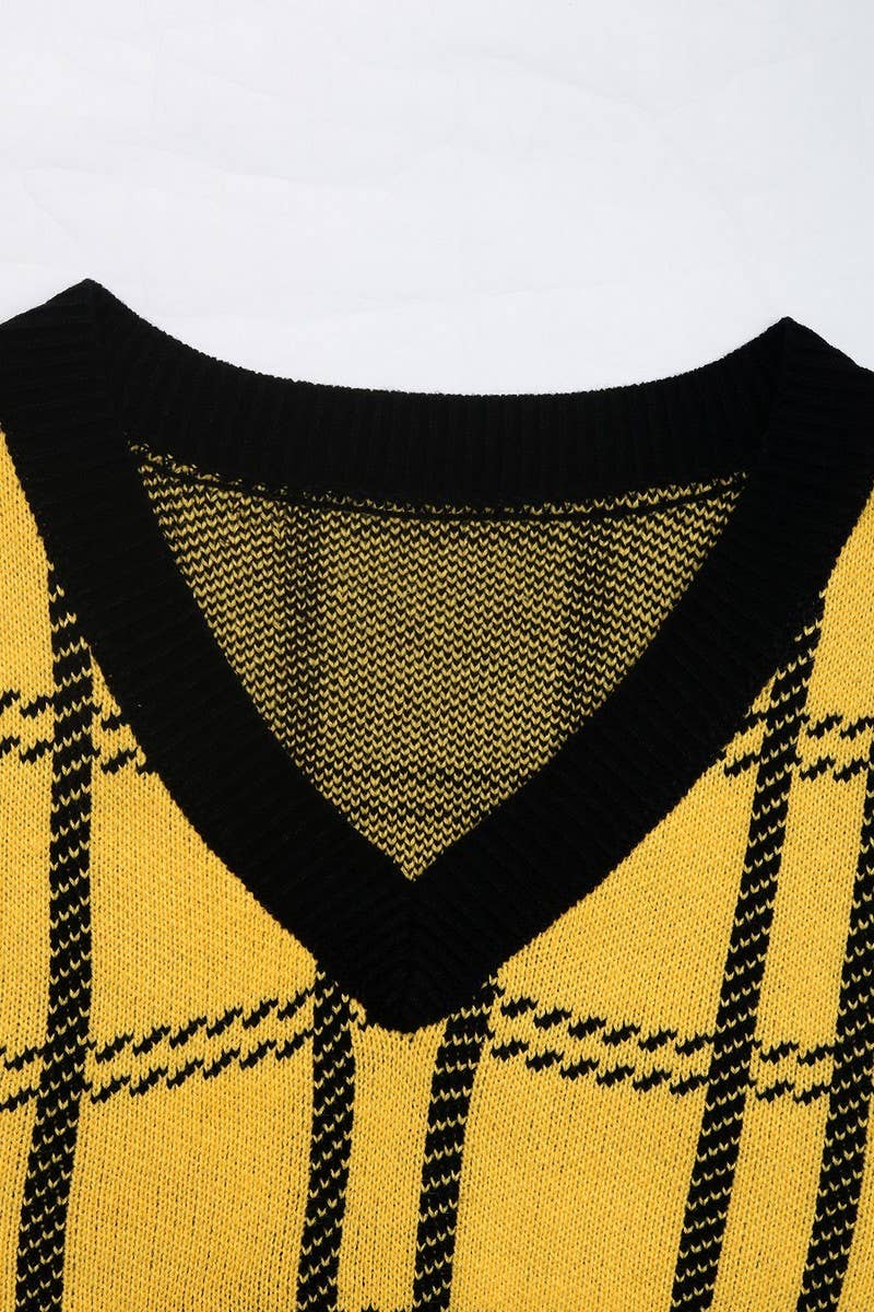 CWOV0781_LOOSE V-NECK PLAID KNIT SWEATER VEST