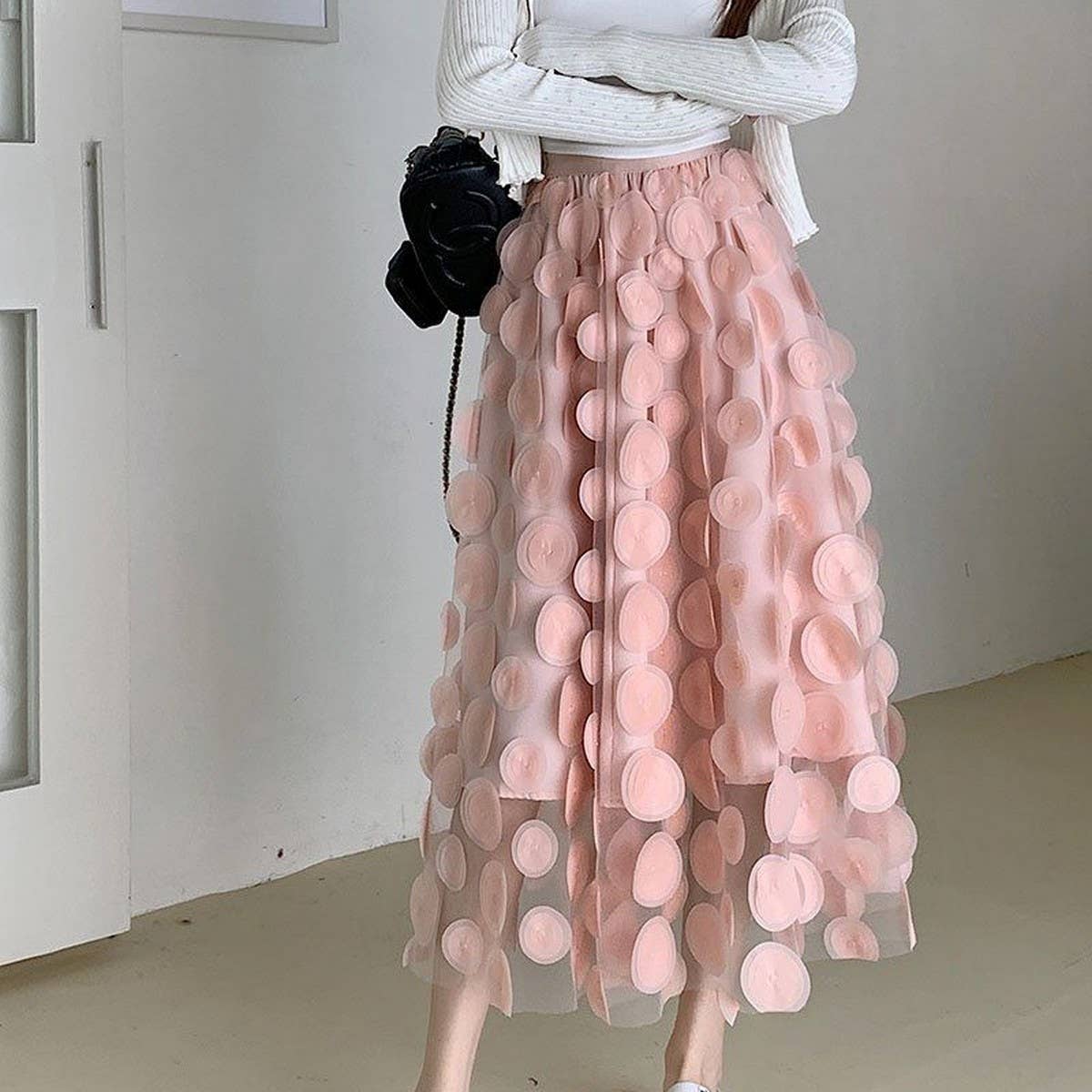 THREE-DIMENSIONAL FLORAL TULLE MESH SKIRT