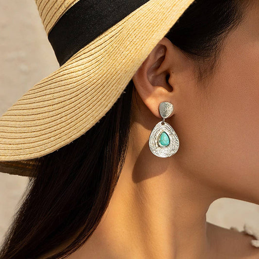 WATER DROP TEMPERAMENT PLEATED EARRINGS