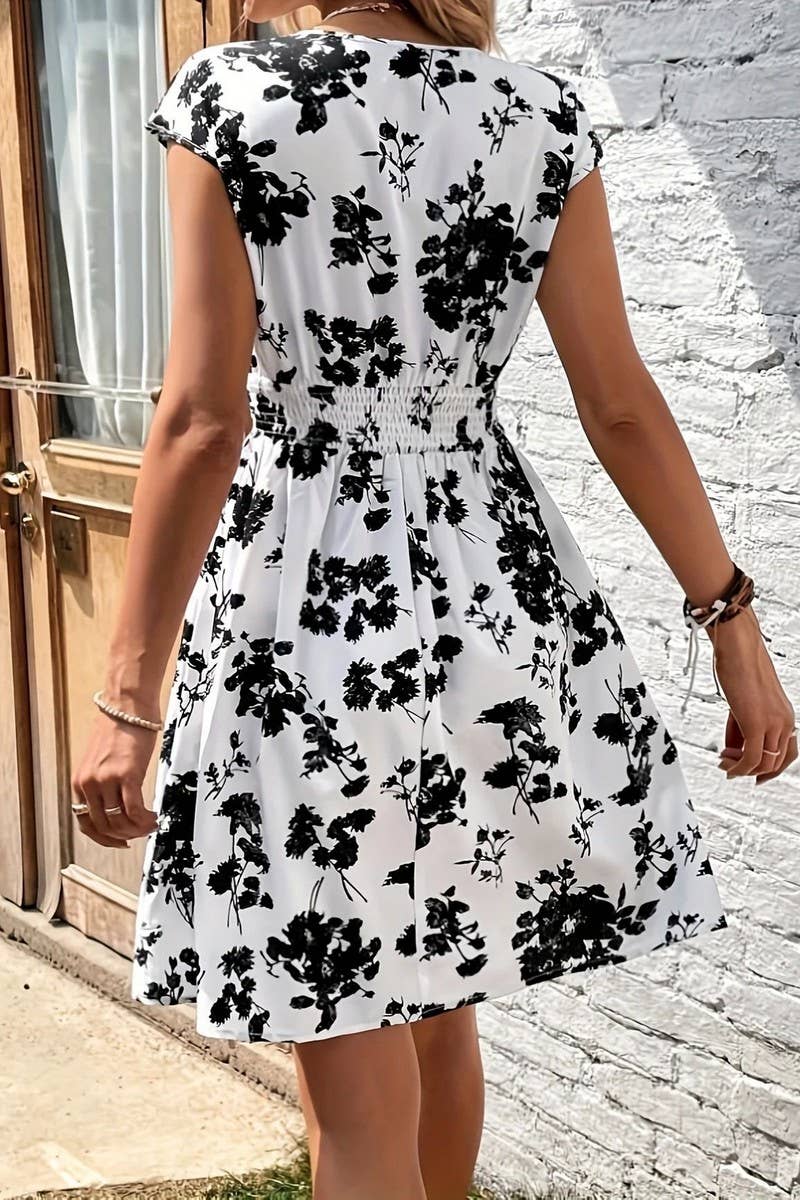 CWDSD8567_DEEP V FLORAL FLOWING SLEEVE DRESS