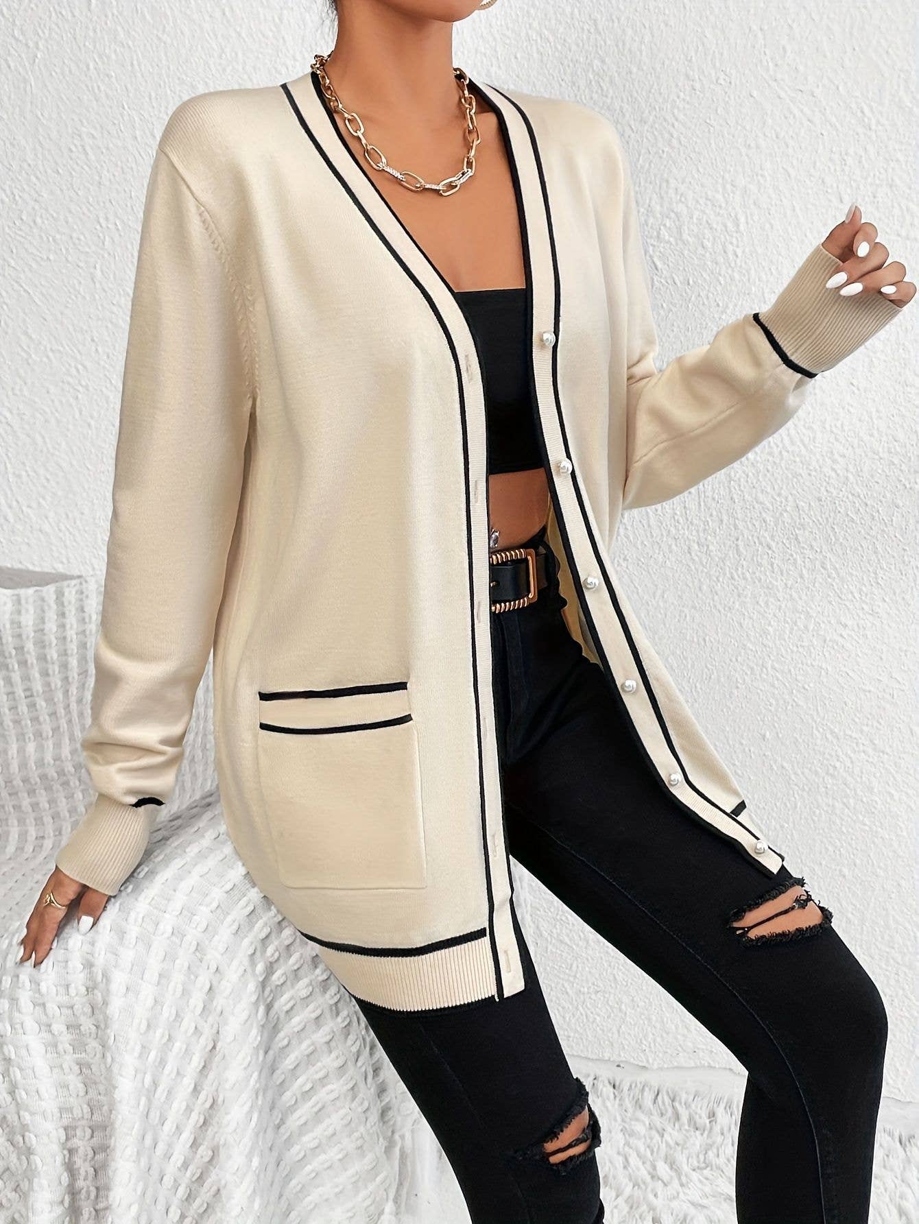 Casual, loose, single-breasted long cardigan